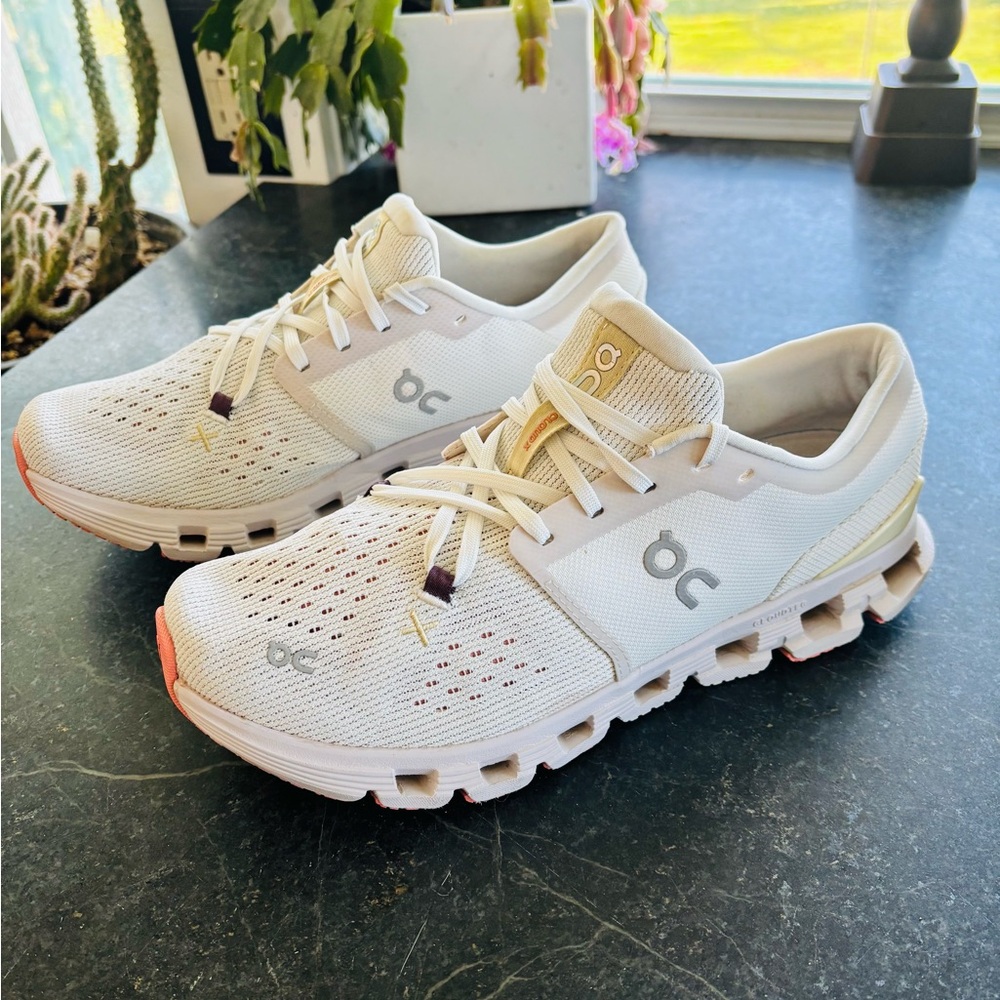 On Cloud X 4 Sneakers - Picture 2 of 9